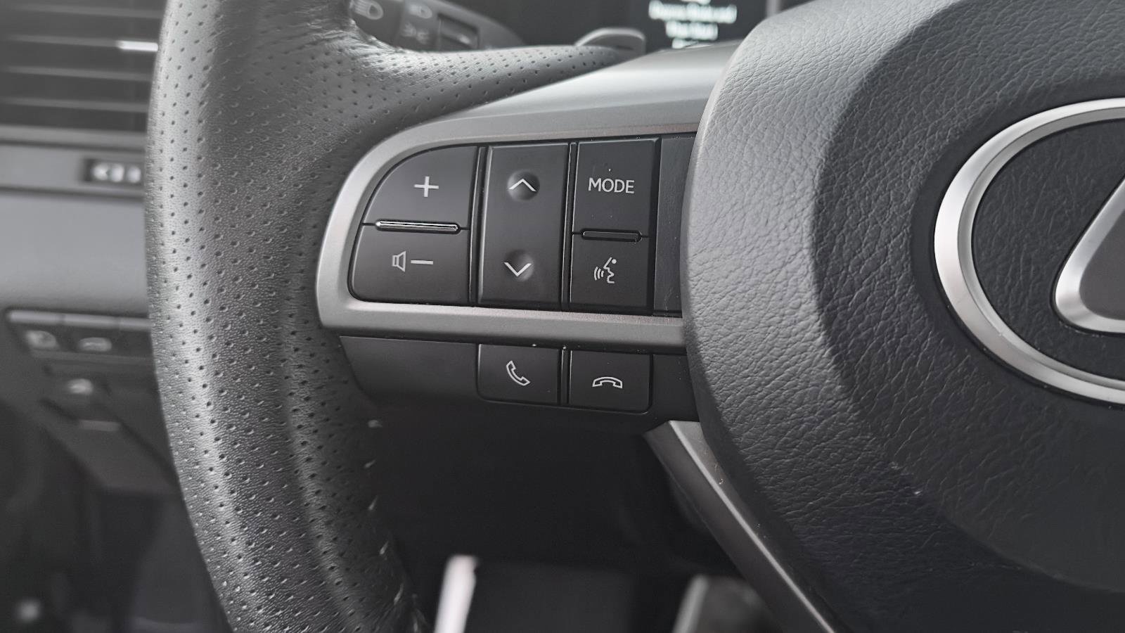 Used 2022 Lexus RX 350 F Sport image 23