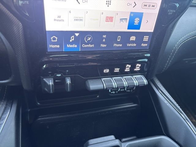 Used 2022 RAM 2500 Limited AWD/4WD image 22