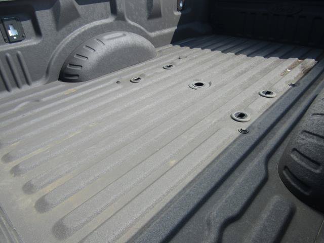 Certified 2022 Ford F250 XL w/ Power Equipment Group AWD/4WD image 9