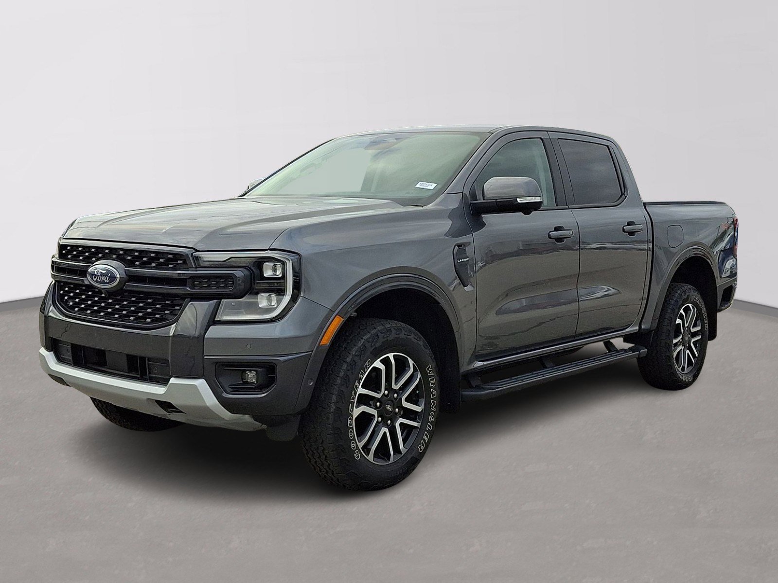 Certified 2024 Ford Ranger Lariat w/ FX4 Off-Road Package AWD/4WD image 3