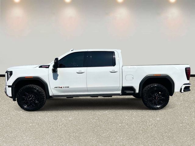 Used 2024 GMC Sierra 2500 AT4 w/ AT4 Preferred Package AWD/4WD image 8