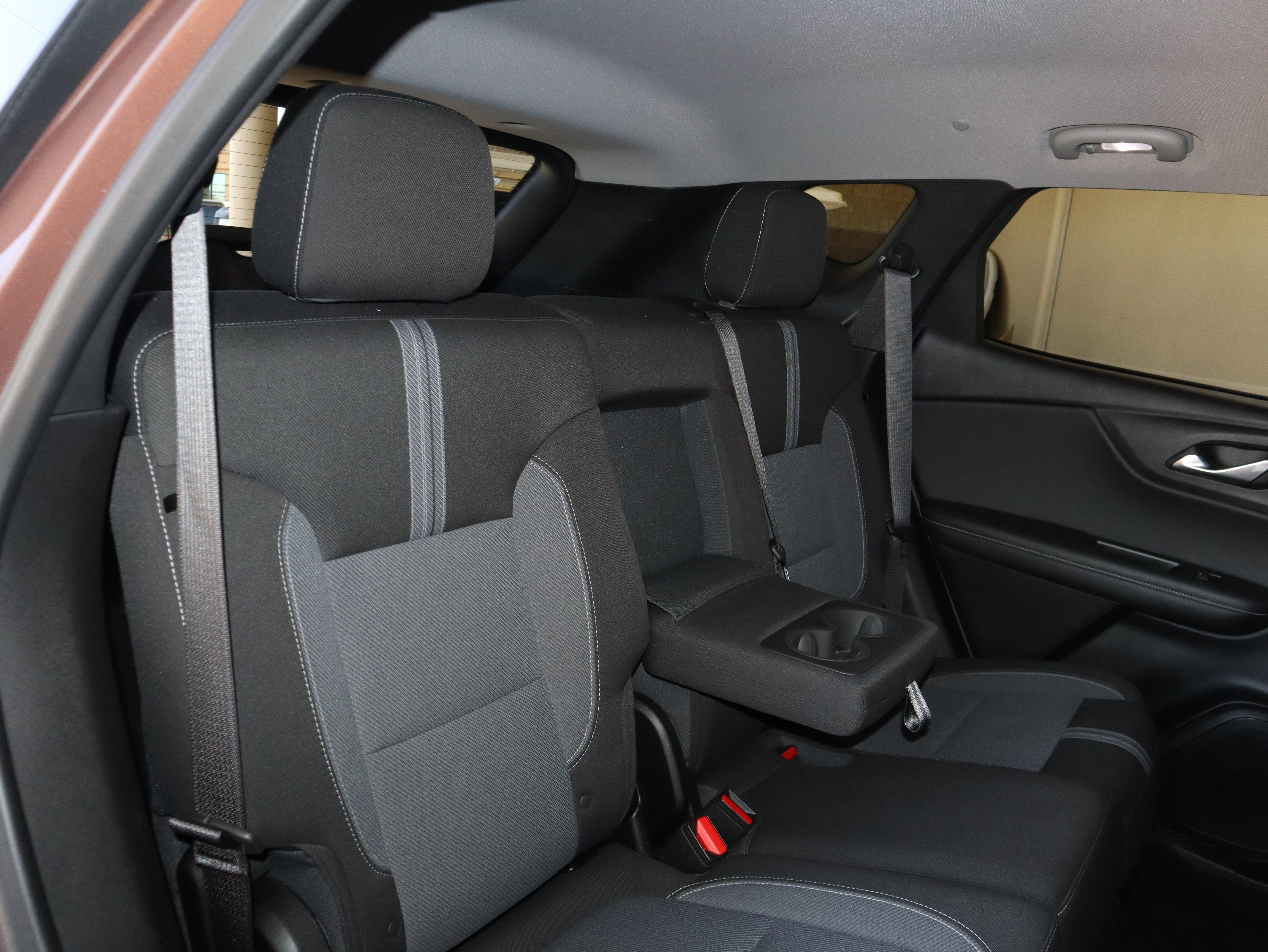 Used 2023 Chevrolet Blazer LT FWD image 43