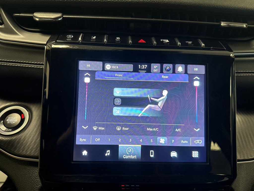 Used 2023 Jeep Grand Cherokee L Laredo image 27