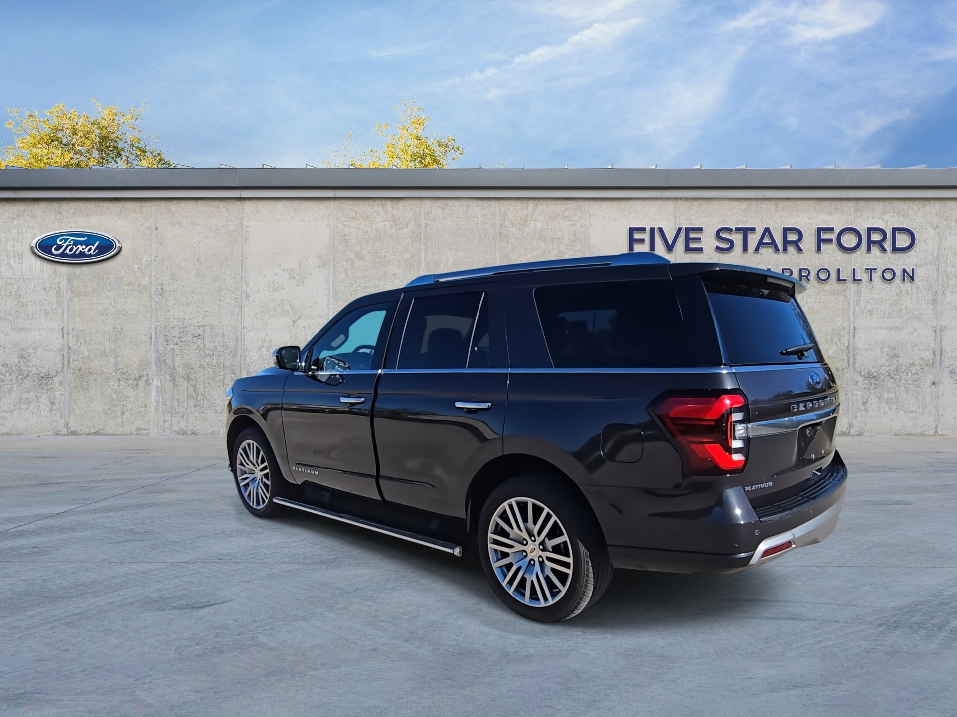 Certified 2022 Ford Expedition Platinum image 7