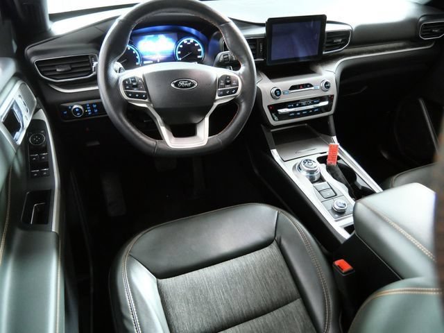 Certified 2023 Ford Explorer Timberline w/ Timberline Technology Package AWD/4WD image 4