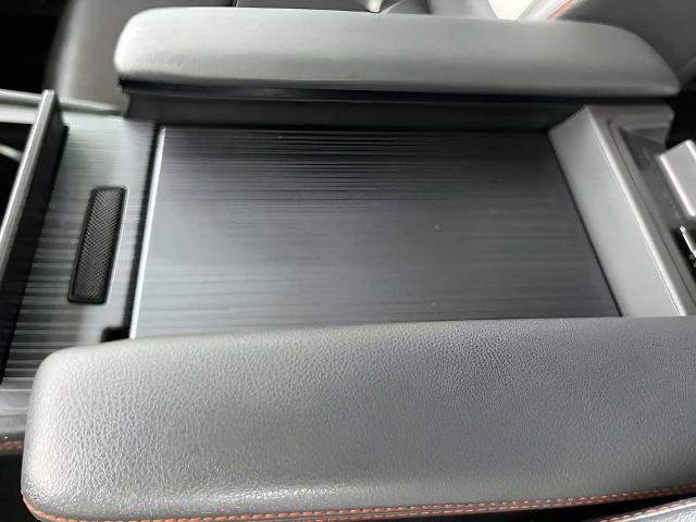 Used 2021 Toyota Sienna XSE FWD image 32