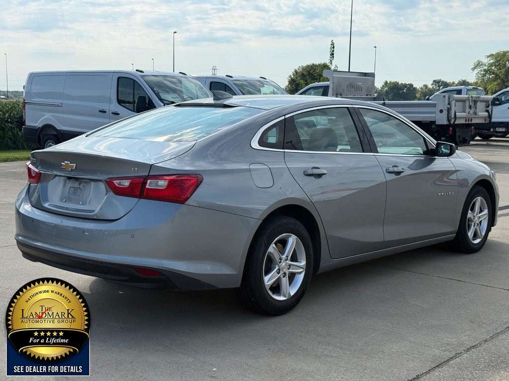 Used 2024 Chevrolet Malibu LT FWD image 5