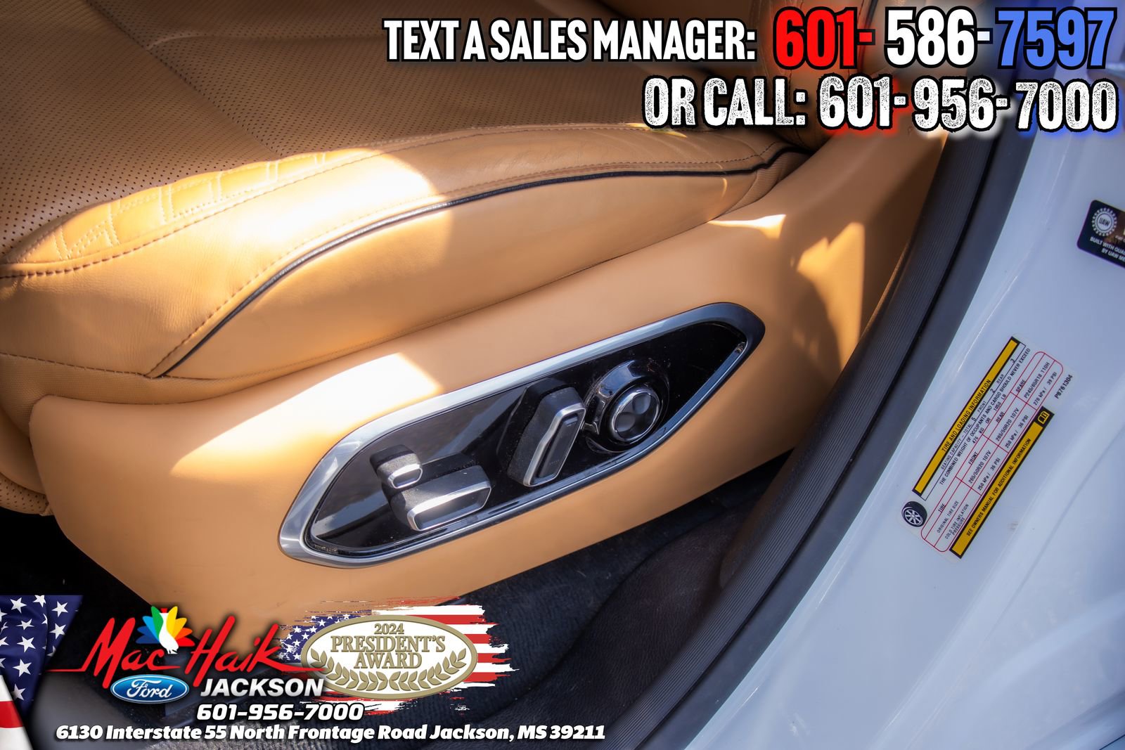 Used 2023 Jeep Grand Cherokee Summit w/ Adv Protech Group IV RWD image 9