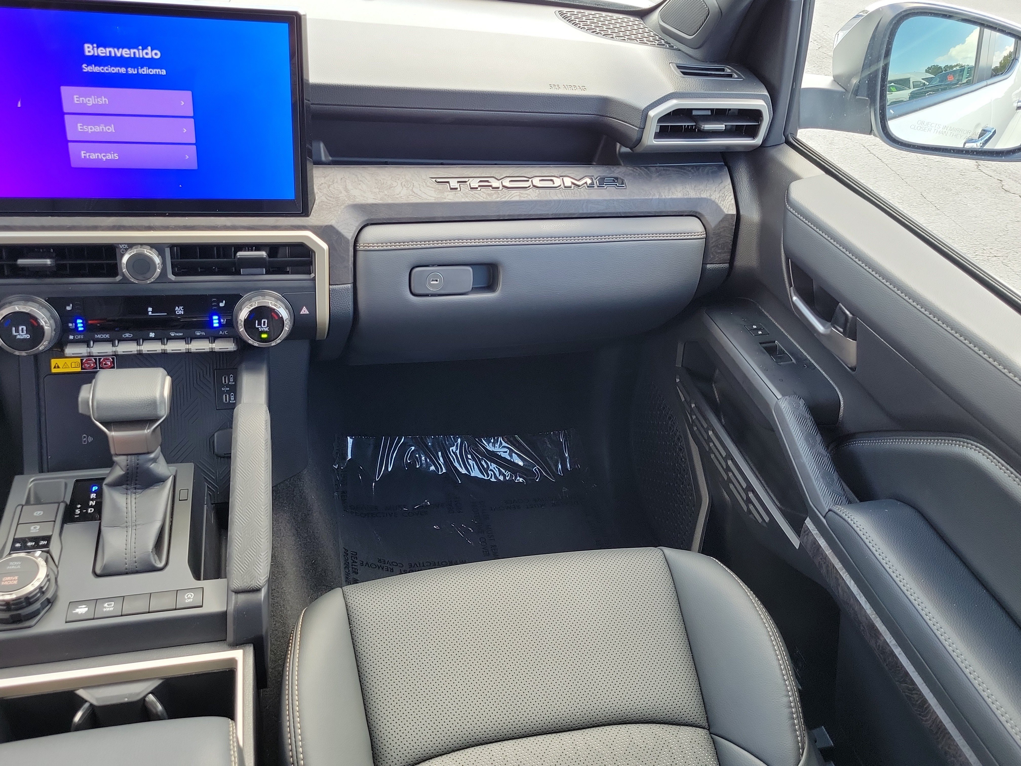 Used 2026 Toyota Tacoma Limited AWD/4WD image 15