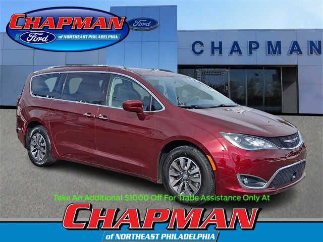 Used 2020 Chrysler Pacifica Touring-L Plus image 6