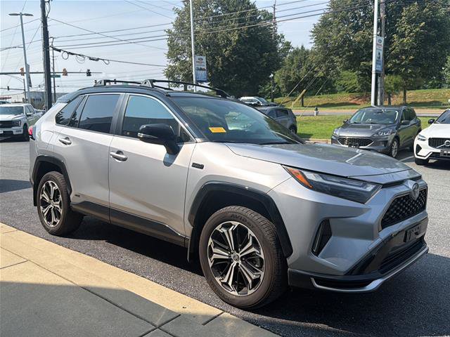 Used 2024 Toyota RAV4 XSE w/ Weather Package AWD/4WD image 1