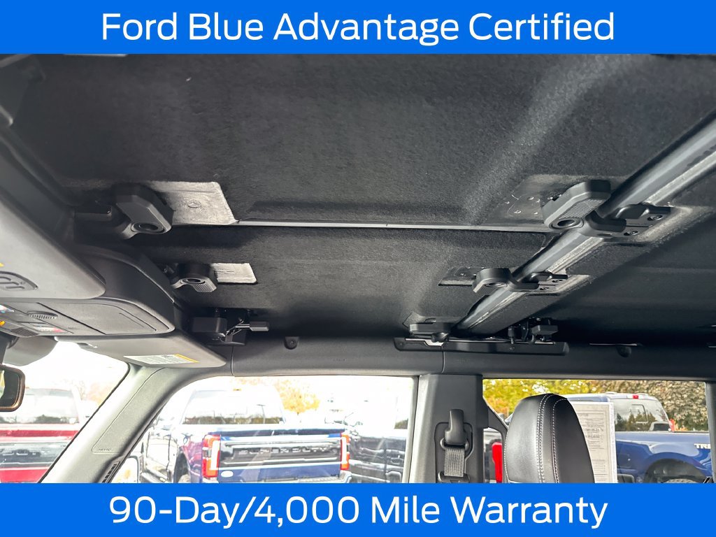 Certified 2025 Ford Bronco Outer Banks w/ Sasquatch Package AWD/4WD image 16