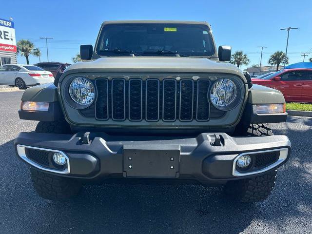 Used 2025 Jeep Gladiator Sport AWD/4WD image 7