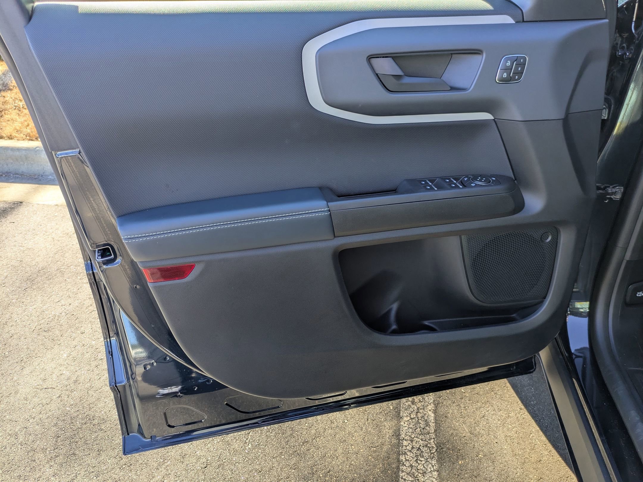 Certified 2023 Ford Bronco Sport Outer Banks image 11