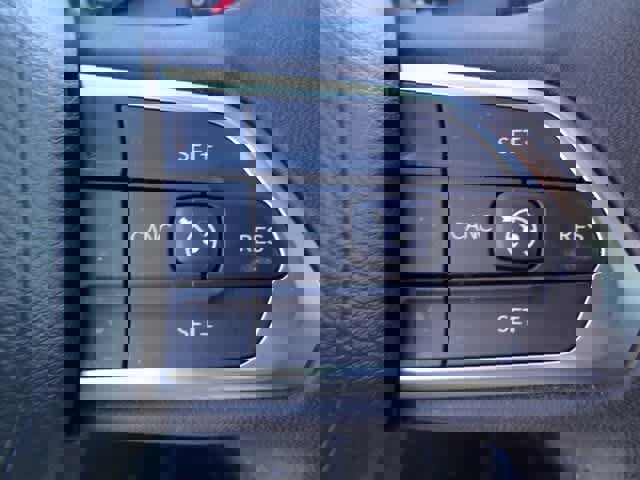 Used 2024 Jeep Compass Latitude image 18