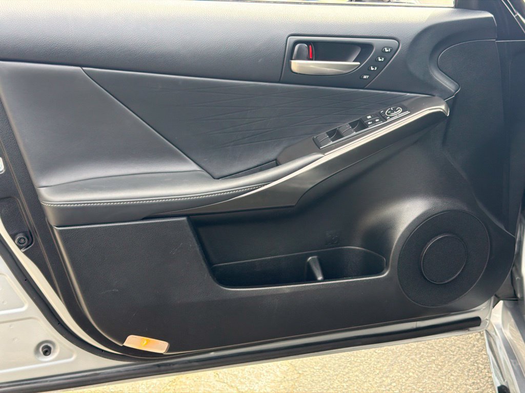 Used 2022 Lexus IS 350 F Sport w/ Navigation Package RWD image 22