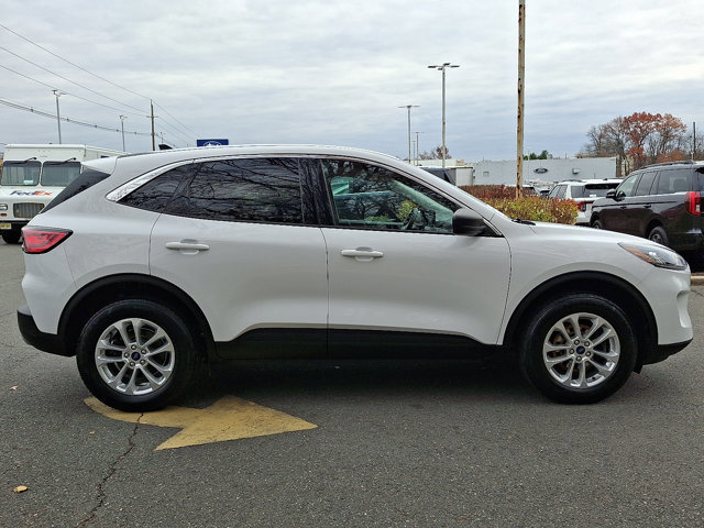 Certified 2022 Ford Escape SE w/ Convenience Package image 3
