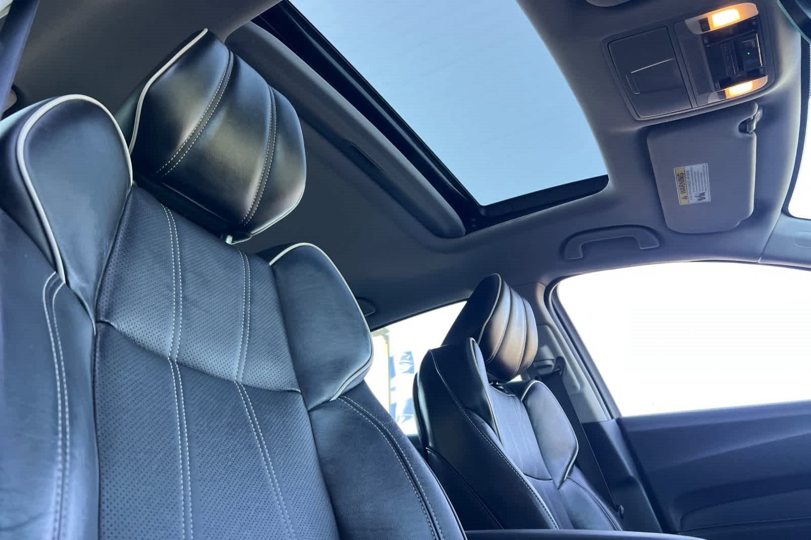 Used 2020 Acura TLX V6 w/ Technology Package image 17