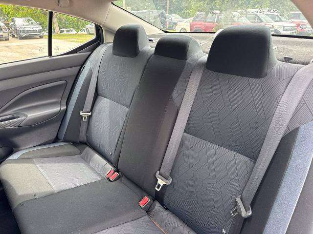 Used 2024 Nissan Versa SV FWD image 11