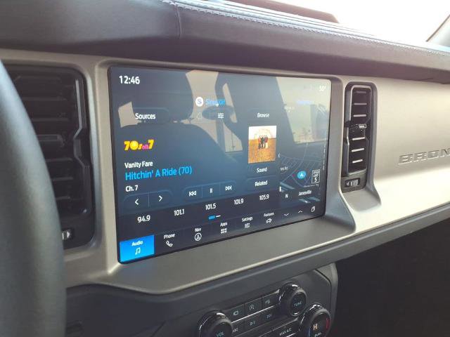 Certified 2025 Ford Bronco Outer Banks w/ Sasquatch Package AWD/4WD image 19