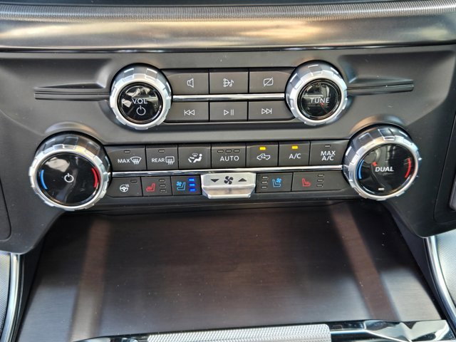 Certified 2024 Ford F150 Platinum w/ FX4 Off-Road Package image 18