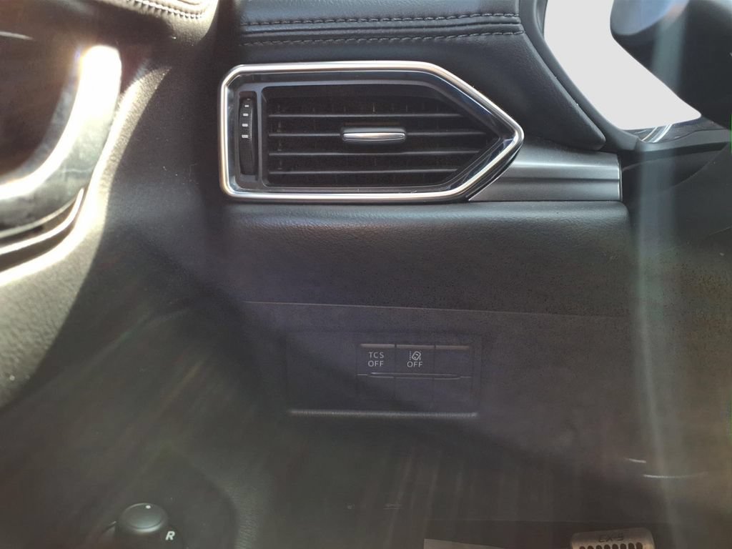 Used 2021 MAZDA CX-5 Touring FWD image 22