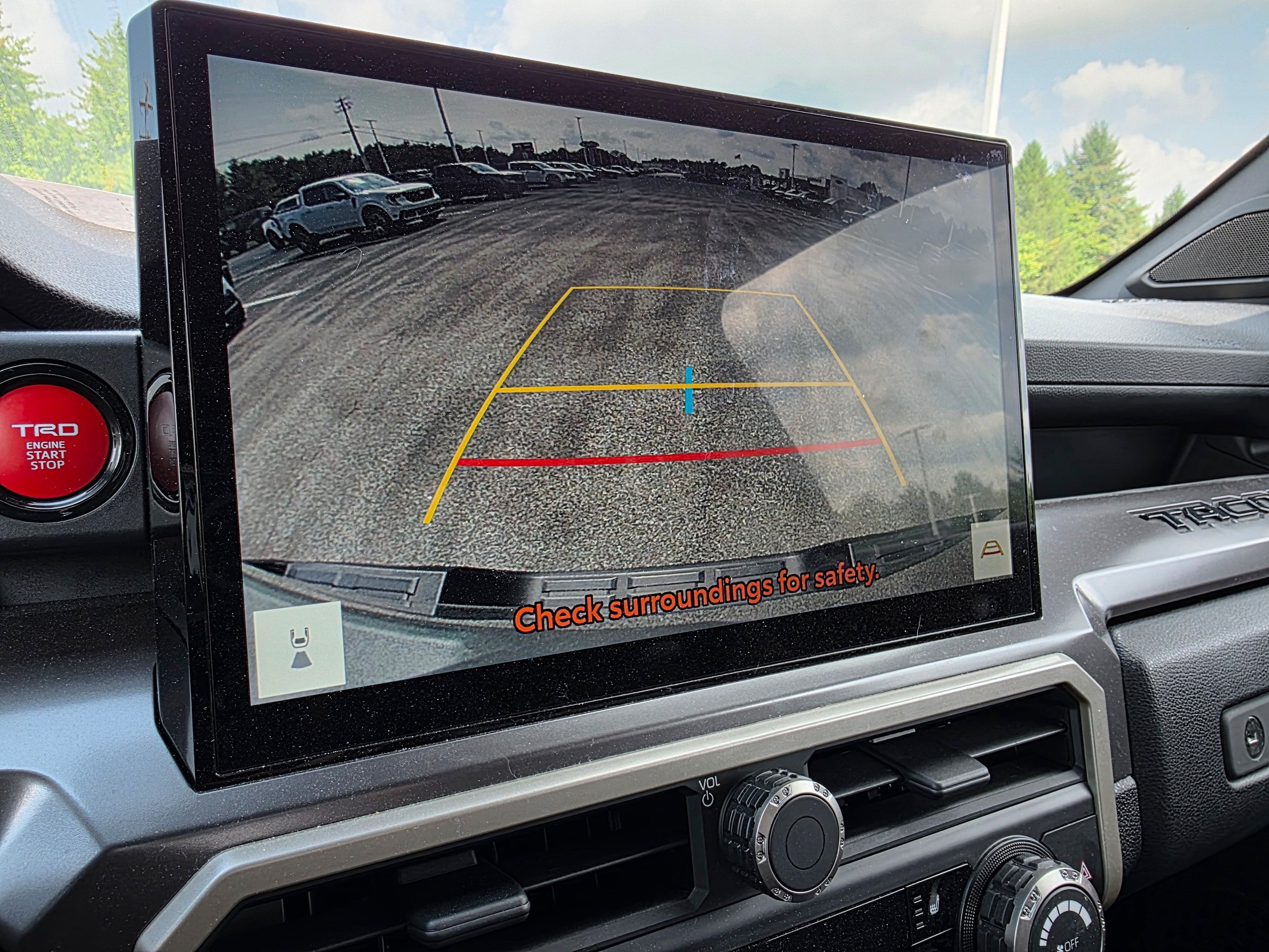 Used 2024 Toyota Tacoma TRD Sport w/ TRD Sport Upgrade Package AWD/4WD image 20