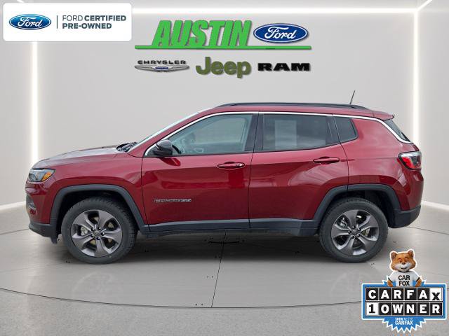 Used 2022 Jeep Compass Latitude AWD/4WD image 2