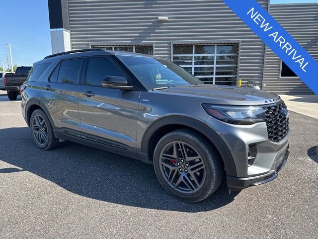 Certified 2026 Ford Explorer ST-Line w/ ST-Line Street Pack