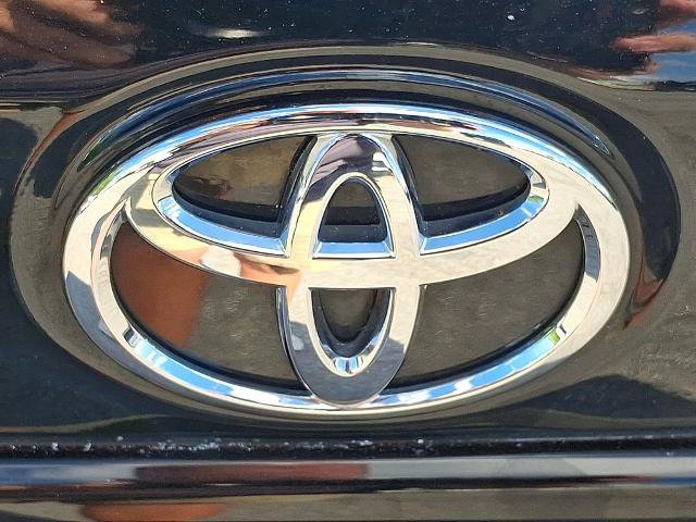 Used 2024 Toyota Corolla LE FWD image 29