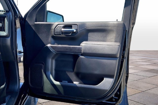 Used 2022 Chevrolet Silverado 1500 LTZ RWD image 27