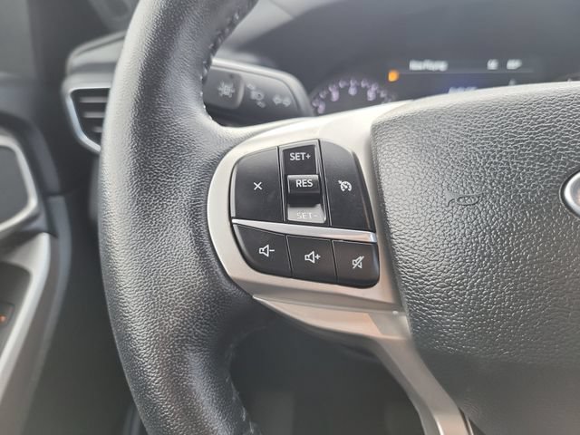 Certified 2023 Ford Explorer XLT w/ Equipment Group 202A RWD image 24