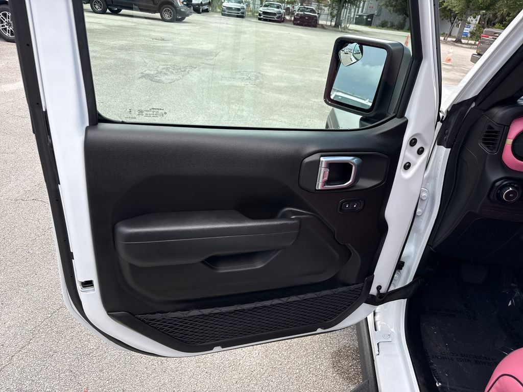 Used 2026 Jeep Wrangler Unlimited Sport AWD/4WD image 13