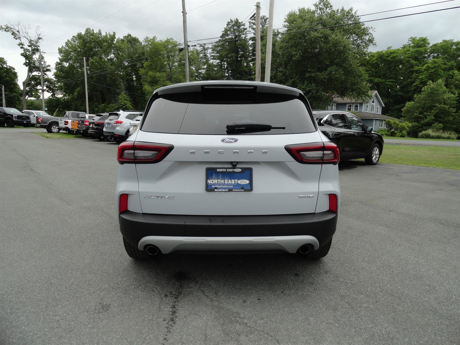 Certified 2025 Ford Escape Active AWD/4WD image 6