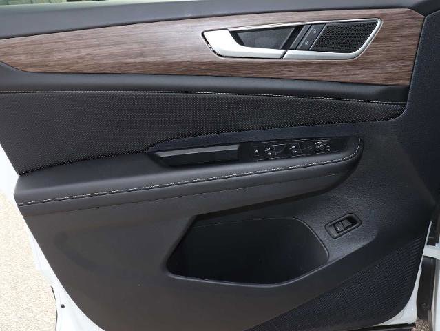 Used 2024 Volkswagen Atlas SEL image 18