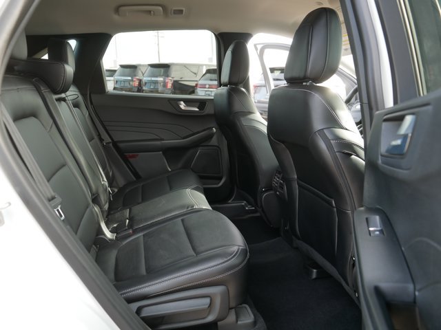 Certified 2023 Ford Escape Platinum AWD/4WD image 17