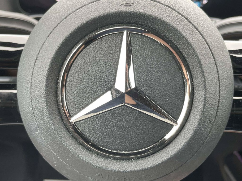 Used 2025 Mercedes-Benz GLA 250 image 29