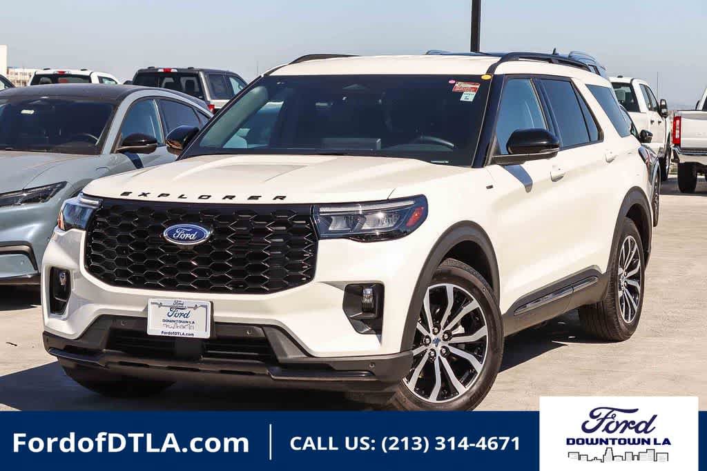 Certified 2025 Ford Explorer ST-Line