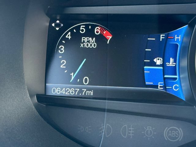 Certified 2018 Ford Edge Titanium w/ Ford Safe & Smart Package AWD/4WD image 19