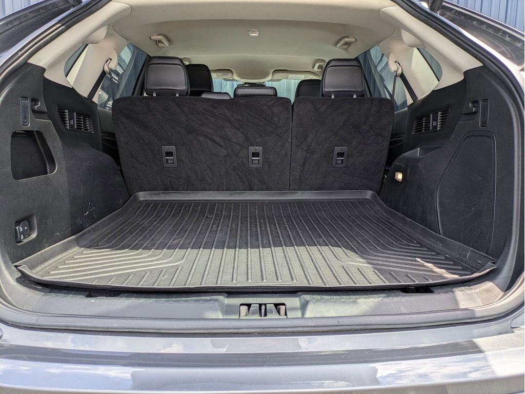 Certified 2024 Ford Edge Titanium AWD/4WD image 7
