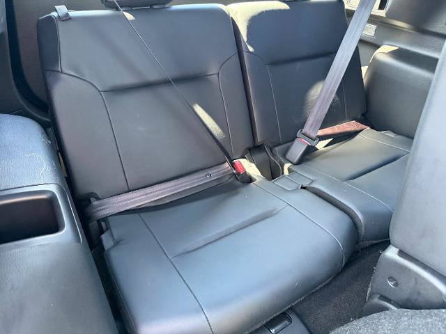 Used 2023 Mitsubishi Outlander AWD image 13