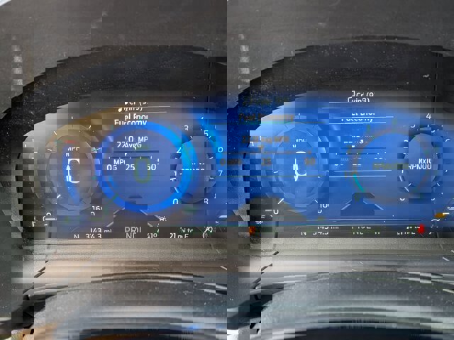 Certified 2022 Ford Escape SEL w/ Technology Package image 19