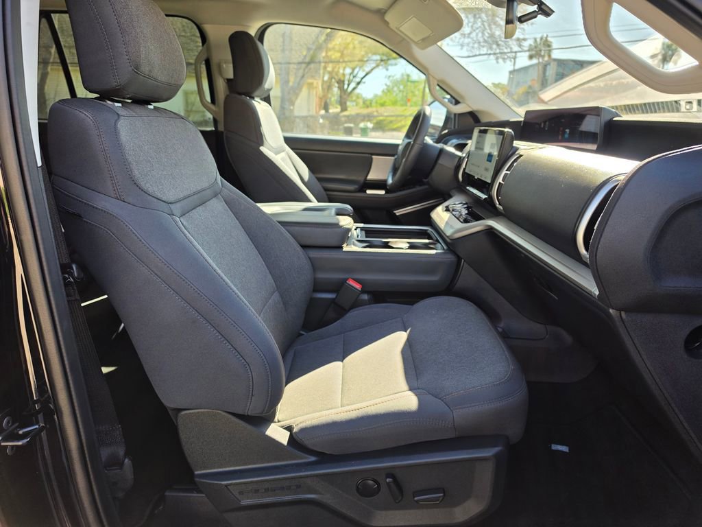 Certified 2025 Ford Expedition Active RWD image 42