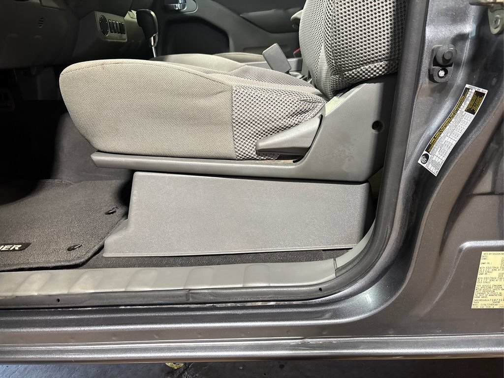 Used 2020 Nissan Frontier SV RWD image 30