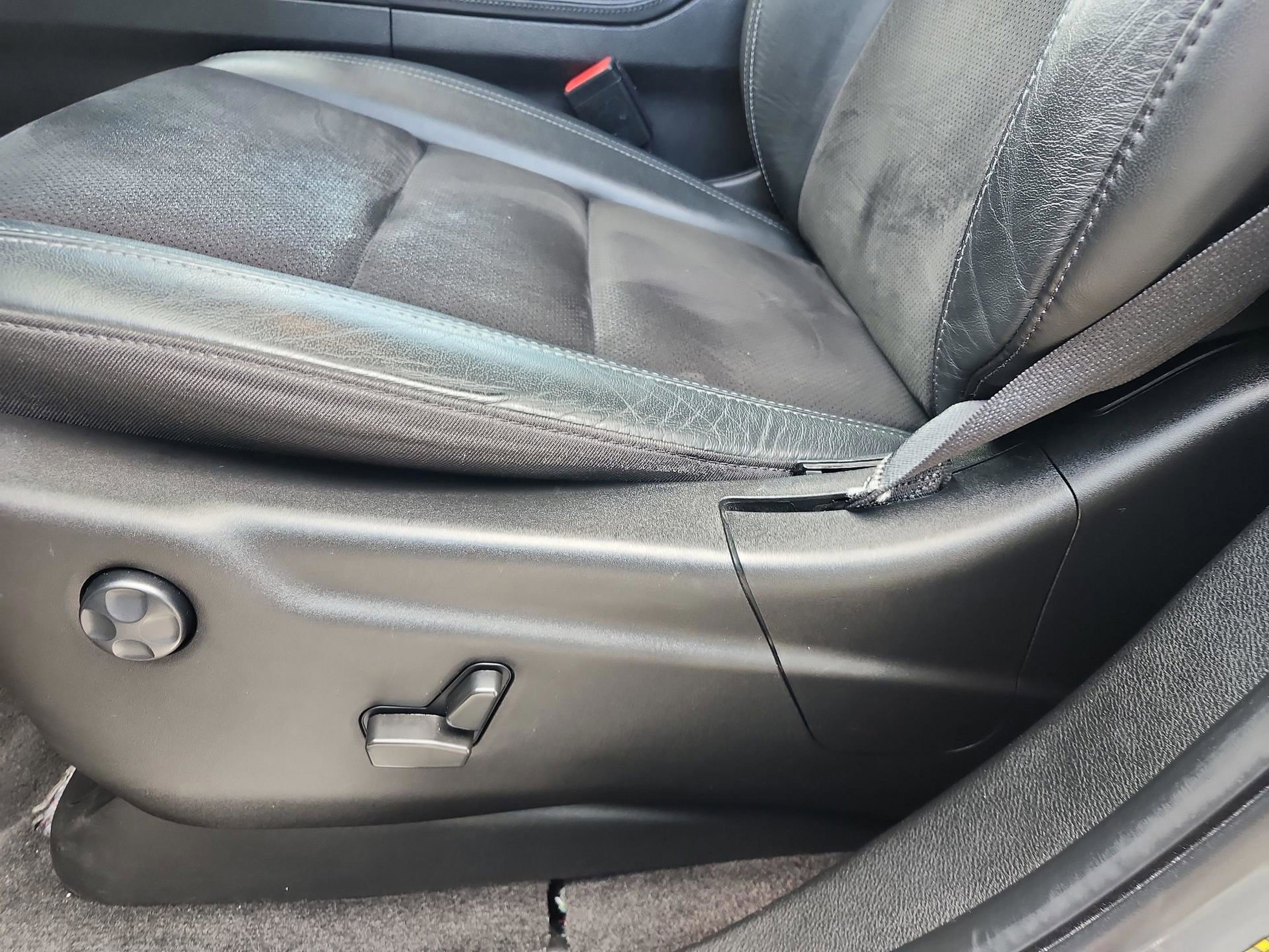 Used 2022 Dodge Durango GT image 14