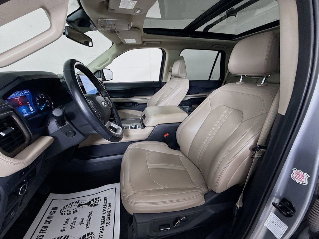 Certified 2024 Ford Expedition Limited image 9