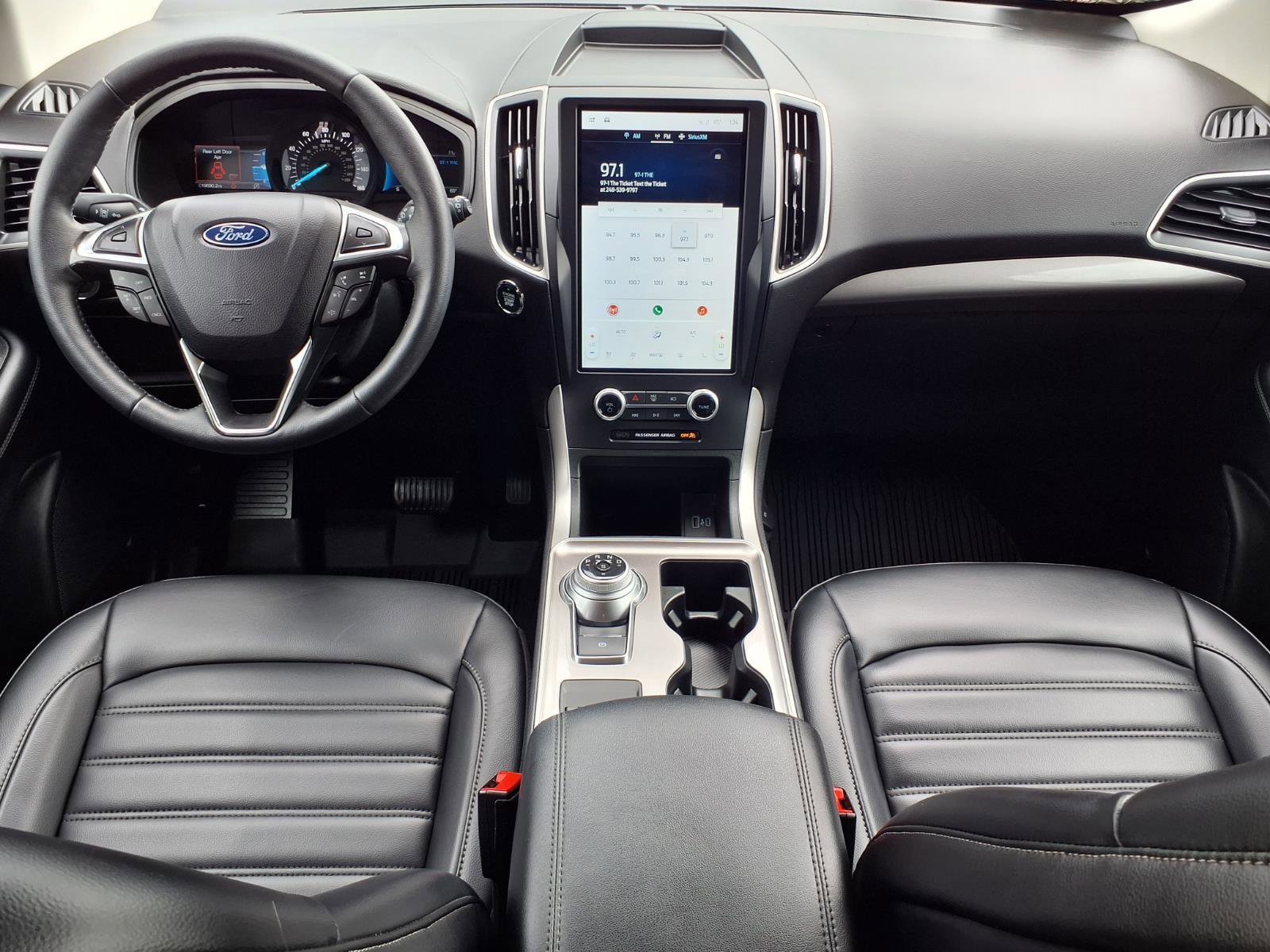 Certified 2024 Ford Edge SEL w/ Convenience Package AWD/4WD image 9