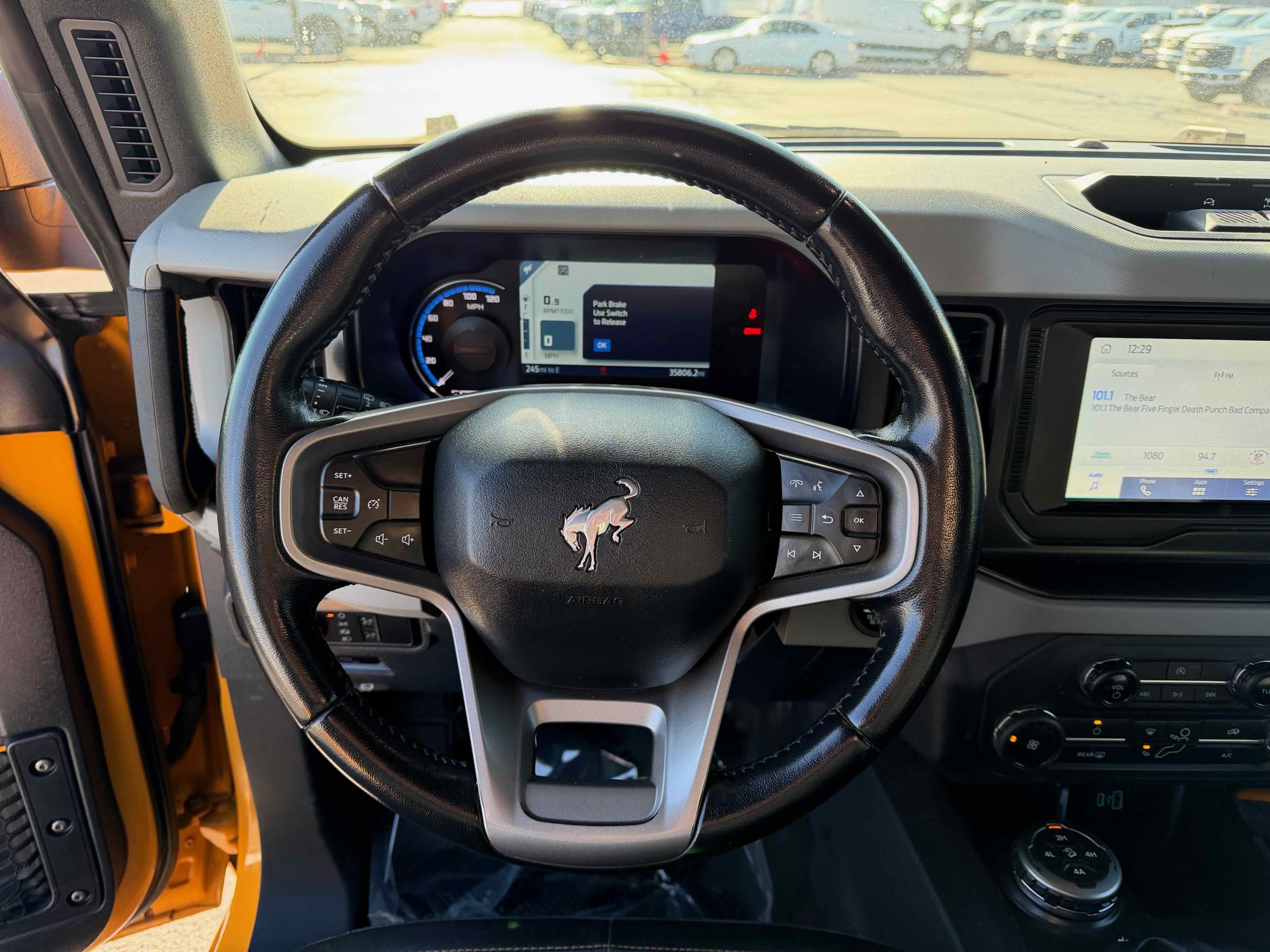 Certified 2022 Ford Bronco Badlands w/ Sasquatch Package image 18