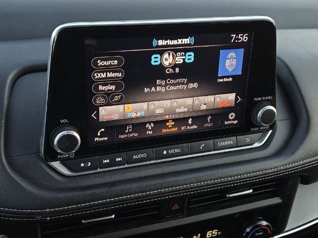 Used 2025 Nissan Rogue SV FWD image 20