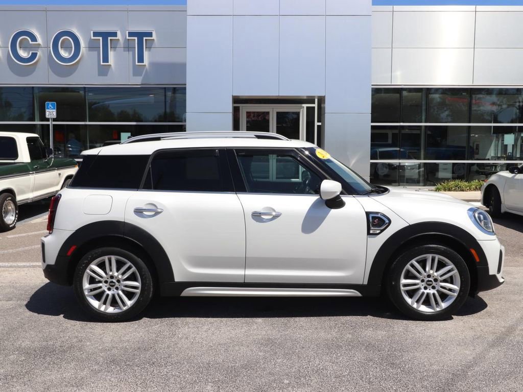 Used 2024 MINI Cooper Countryman S w/ Signature Upholstery Package FWD image 6